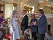 Ralph Fishburn, of Ralph's Regal Weddings, performing wedding for a California couple at Patsy Clarks Mansion.